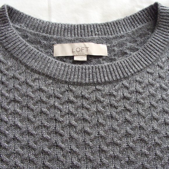 ANN TAYLOR LOFT Gray & Silver CABLE Knit WOOL/ANGORA Blend Sweater Sz XS - Picture 3 of 6